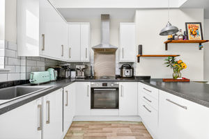 Photo 27- click for photo gallery